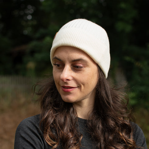 Strickmütze in Ecru aus mulesingfreier Merinowolle