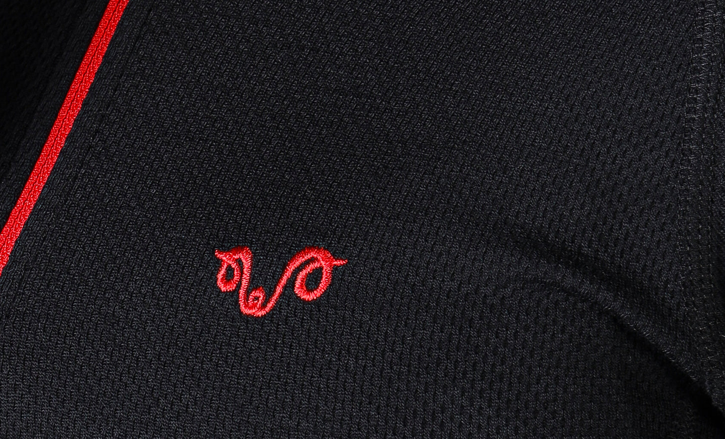 Merino 210g Langarmshirt in der Nahaufnahme