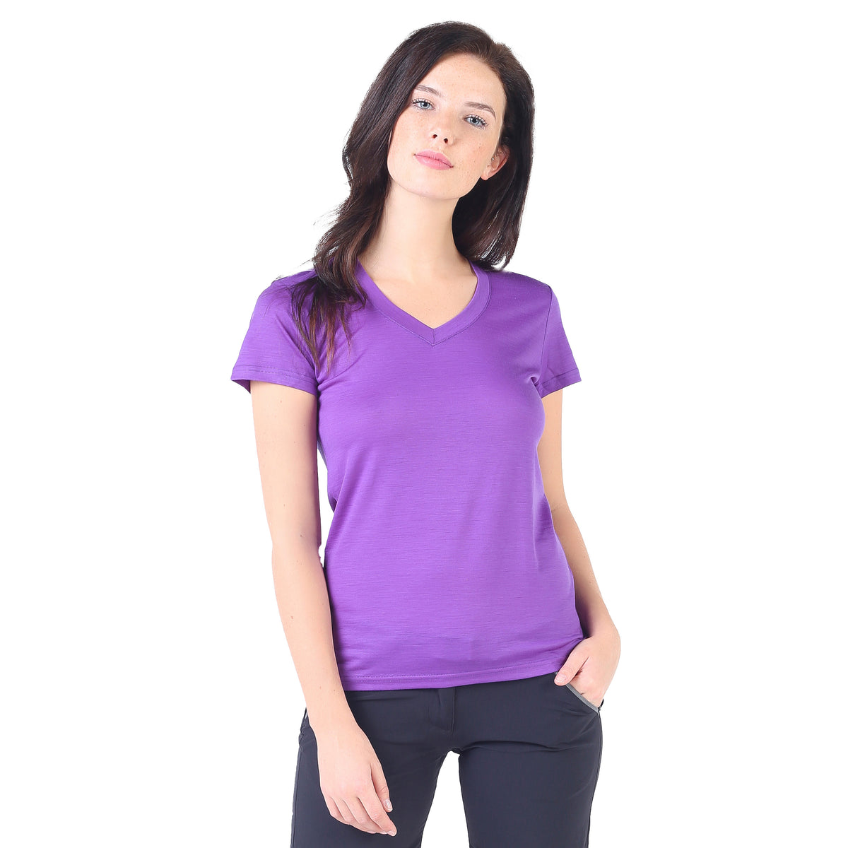 Lilafarbenes kurzes Shirt fĂŒr Damen