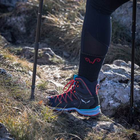 Merino Wandersocken im Freien