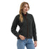 Model in grüner Sherpa Jacke mit Merinowolle innen und Polyester Außen