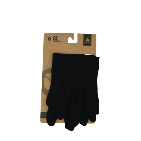 Woolona Unterziehhandschuhe mit nachhaltiger Verpackung.