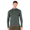 Mann in Merino-Langarmshirt in der Farbe GrĂźn