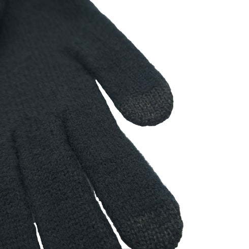 Nahaufnahme von Winterhandschuhen in der Farbe schwarz aus Merino.