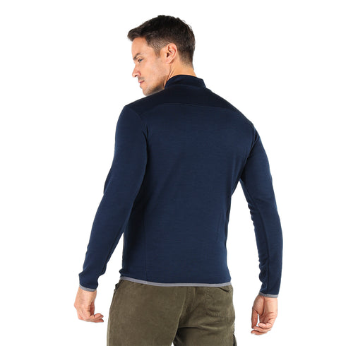 Merinojacke in der Farbe blau von hinten