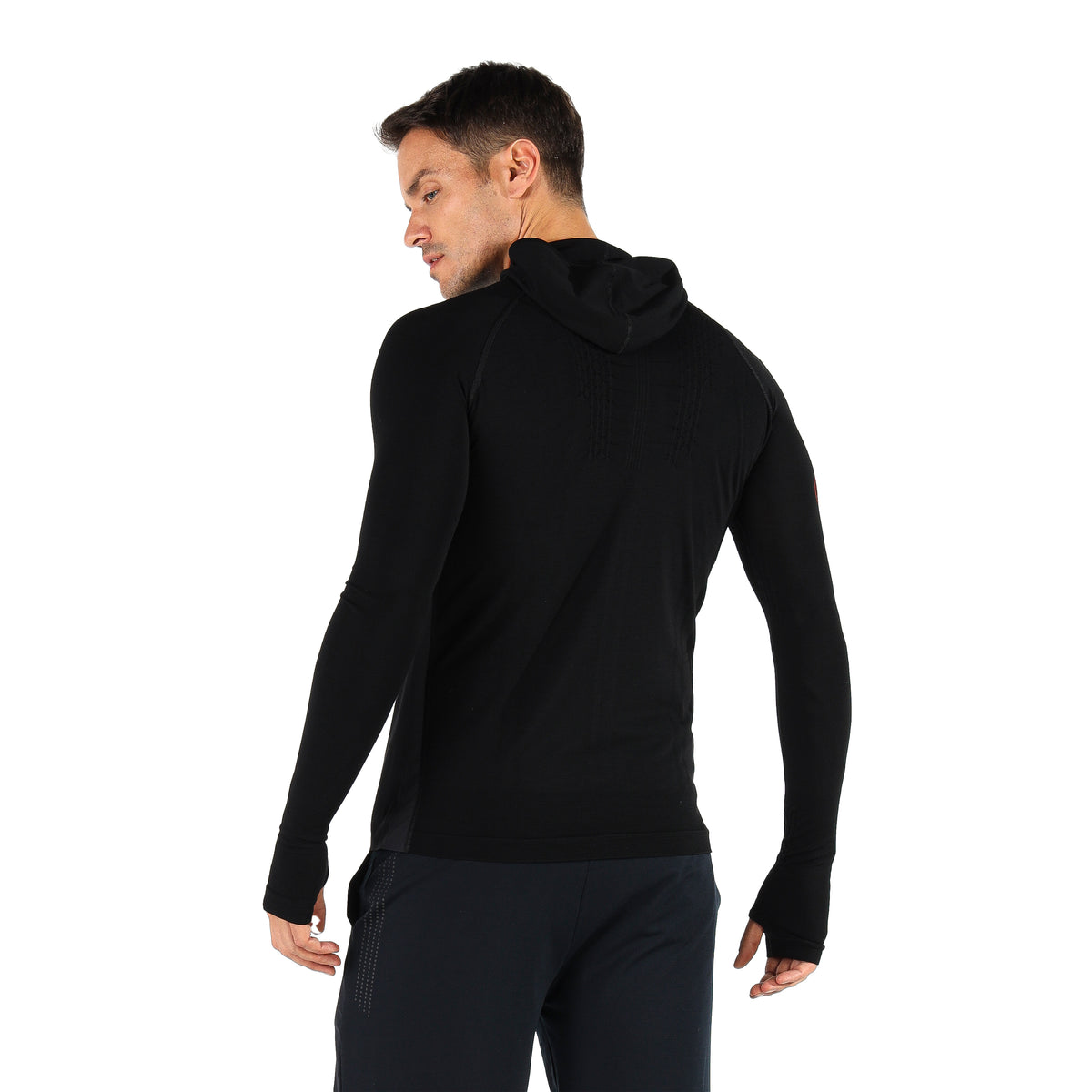 Langarm Hoodie in schwarz mit Kapuze von hinten