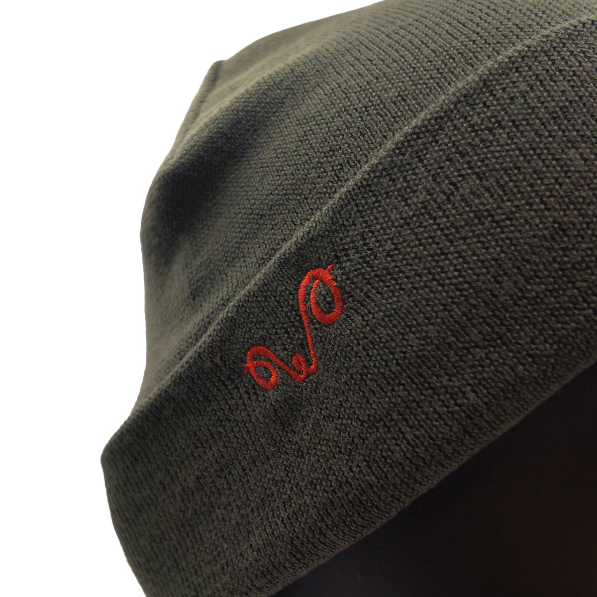 Merinomütze mit rotem Woolona Logo