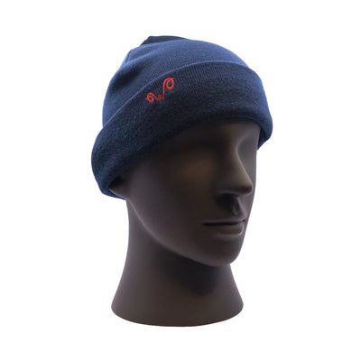 Kopfmodel mit Merinomütze in Navy
